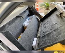 Carro com 86 celulares contrabandeados do Paraguai é apreendido pelo BPRv em Floresta (PR)
