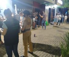 PM e agentes da prefeitura de Cianorte (PR) abordam 64 pessoas em estabelecimentos comerciais durante fiscalização das medidas sanitárias