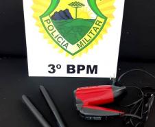 No Sudoeste do estado, PM encaminha três pessoas e apreende objetos furtados e drogas