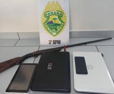 No Sudoeste do estado, PM encaminha cinco pessoas e apreende duas armas de fogo, 130 gramas de maconha e 80 pedras de crack
