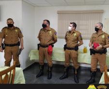 Comandante do BPRv homenageia policiais da unidade durante almoço em Curitiba