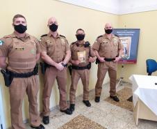 Oficiais da PM lançam livro sobre emprego de bastões em ocorrências policiais