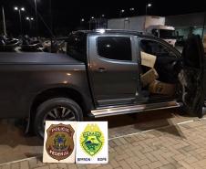 No âmbito da Operação Hórus, Polícia da Fronteira apreende 32 pneus contrabandeados e 7,5 mil pacotes de cigarros em situação ilegal, em Terra Roxa (PR)