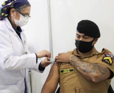 Quase 90% do efetivo da Polícia Militar já recebeu a primeira dose da vacina contra o coronavírus