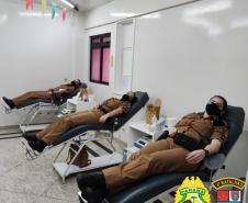 No Noroeste do estado, policiais militares participam de campanha de doação de sangue
