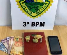 No Sudoeste, PM encaminha cinco pessoas e apreende 89 pedras de crack em situações distintas