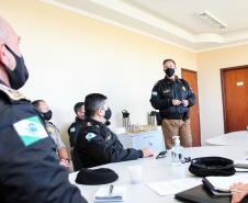 Oficiais da PM e do Corpo de Bombeiros se reúnem com o Comandante-Geral em Paranaguá