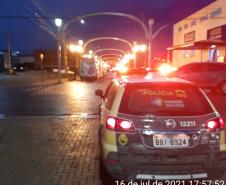 PM prende dois foragidos da justiça e aplica autos de infração de trânsito durante a operação Polígono, em Fazenda Rio Grande,na RMC 