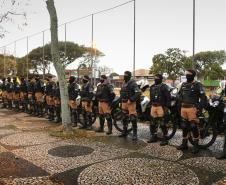 Cerca de 70 policiais reforçam o policiamento na região Leste de Curitiba