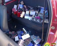 Carro com perfumes contrabandeados é abordado pelo BPRv em Francisco Alves (PR)