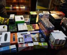 Operação conjunta da AIFU com Receita Federal, Procon e SEJUF mira comércio de cigarros eletrônicos em Curitiba