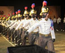 Formatura de 42 aspirantes marca os 50 anos de criação da Academia Policial Militar do Guatupê