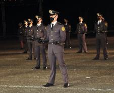 Formatura de 42 aspirantes marca os 50 anos de criação da Academia Policial Militar do Guatupê