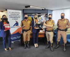 BPTran faz sorteio de cesta de ferramentas para pais policiais militares da unidade
