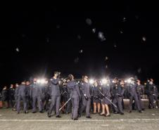 Formatura de 42 aspirantes marca os 50 anos de criação da Academia Policial Militar do Guatupê