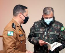 Livro sobre relatos de Comandantes-Gerais da Polícia Militar é lançado em Curitiba