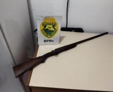 Armas são apreendidas em duas abordagens da Polícia Rodoviária no Litoral e no Noroeste do estado