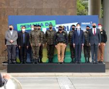 Pira do Fogo Simbólico da Pátria é acendida durante cerimônia de abertura da Semana da Pátria em Curitiba