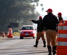 Mortes nas rodovias estaduais caem quase pela metade no feriado da Independência