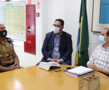 Comandante-Geral visita secretário da Administração e Previdência em Curitiba (PR)