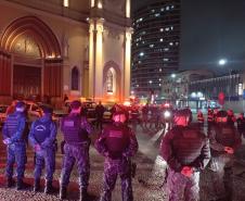 Operação da AIFU reforça policiamento em pontos de aglomeração e oito pessoas são encaminhadas, em Curitiba