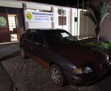 PM apreende carro com 19 mil maços de cigarros contrabandeados em Juranda (PR)