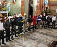Missa de Ação de Graças celebra a vida dos policiais militares e veteranos são homenageados na Capital