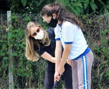 Colégio da Polícia Militar inaugura pista de golfe para alunos em Curitiba