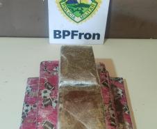 BPFRON apreende mais de 87 quilos de maconha, fuzil e carregadores no Oeste do estado