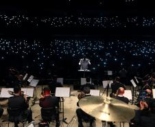 Concerto de Natal da Banda da PMPR emociona público no Teatro Guaíra e arrecada mais de duas toneladas de alimentos