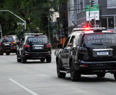 Operação do BPChoque coloca mais de 200 policiais e um helicóptero nas ruas de Curitiba e da Região Metropolitana