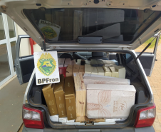 BPFron apreende mais de 46 mil pacotes de cigarros, caixas de vinhos e eletrônicos contrabandeados durante a Operação Hórus