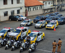 Com a operação Cinturão, PM recolhe 53 veículos irregulares e encaminha três pessoas por porte de drogas