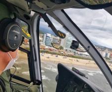 O que fazer quando um helicóptero pousa na praia? BPMOA orienta veranistas