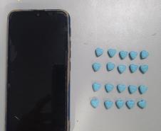 No Noroeste do estado, PM prende dois homens e apreende 194 pedras de crack e 20 comprimidos de ecstasy