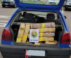 Carro com mais de 100 quilos de maconha é apreendido pela PM no Oeste do Estado