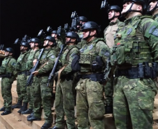 Batalhão da fronteira da PM capacita policiais militares para utilização de óculos de visão noturna e binóculos termal em operações fronteiriças