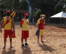 Atuação de bombeiros intensifica prevenção e diminui afogamentos na Costa Oeste