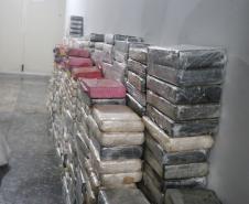 Policiais militares da ROTAM de Paranaguá localizam depósito com pasta base de cocaína estimada em R$ 150 milhões