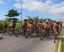 Policiamento da PM com bicicletas aumenta mobilidade no Litoral e proximidade com a população