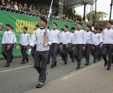 Tropas da Polícia Militar participam do desfile cívico-militar alusivo ao Dia da Independência. 