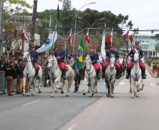 Tropas da Polícia Militar participam do desfile cívico-militar alusivo ao Dia da Independência. 