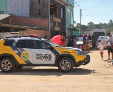 Policiais militares do COPOM arrecadam e doam 1,1 mil brinquedos para Projeto Amigos do Caximba
