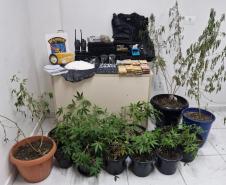 Drogas, armas e dinheiro em Paranaguá