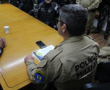 Polícia Militar do Paraná homenageia policiais do BPRONE por ação em Palmas
