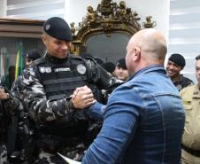 Polícia Militar do Paraná homenageia policiais do BPRONE por ação em Palmas
