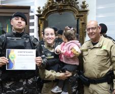 Polícia Militar do Paraná homenageia policiais do BPRONE por ação em Palmas