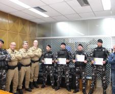 Polícia Militar do Paraná homenageia policiais do BPRONE por ação em Palmas