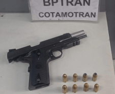BPTRAN APREENDE ARMA DURANTE BLITZ EM CURITIBA
