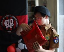 Fã mirim da PMPR ganha festa especial
